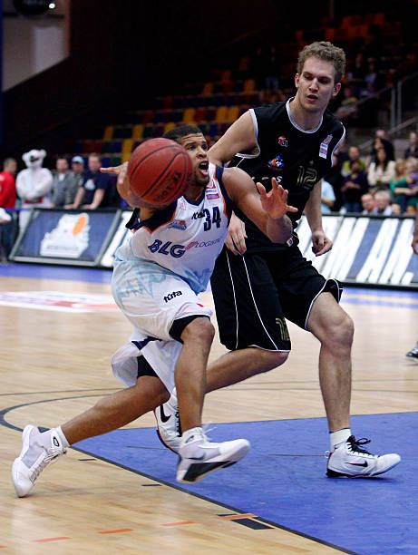 BA联赛中 BA联赛中