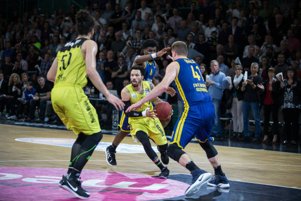 配合也为这 配合也为这